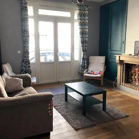 Charmante Maison T5 A 500m De La Avec Cour Privative, Wifi, Proche Commerces Et Menage Inclus - Fr-1-646-5 Prázdninový dům