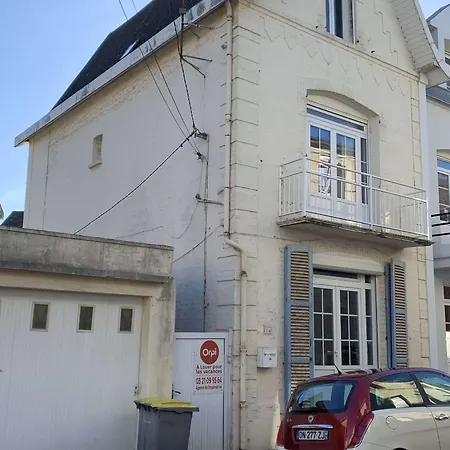 Charmante Maison T5 A 500m De La Avec Cour Privative, Wifi, Proche Commerces Et Menage Inclus - Fr-1-646-5 * Berck